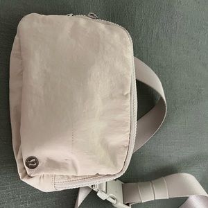 Lululemon belt bag